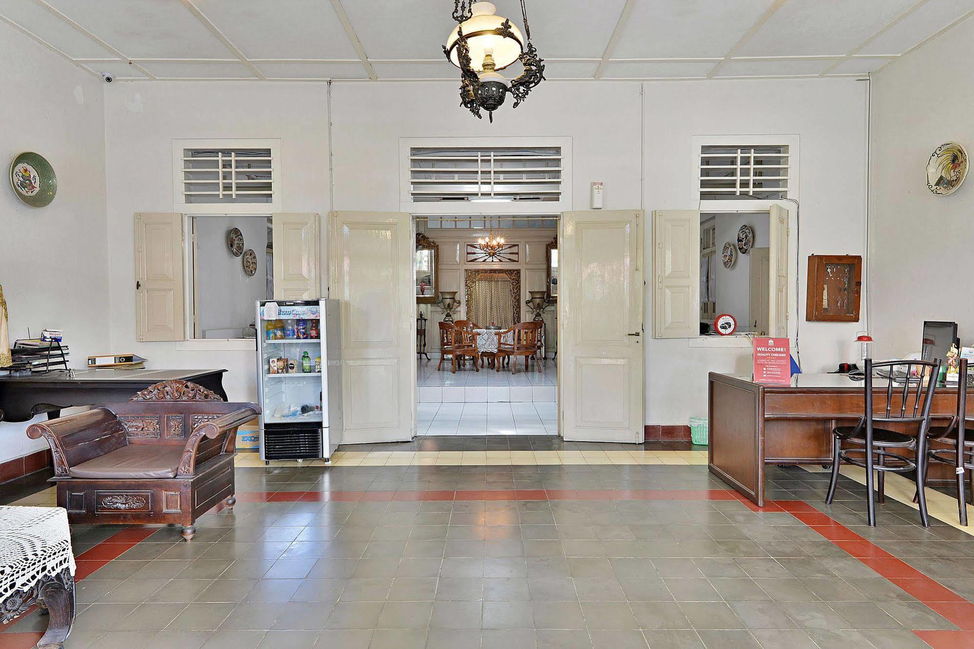 Zen Rooms Panembahan Kraton Yogyakarta Exterior foto